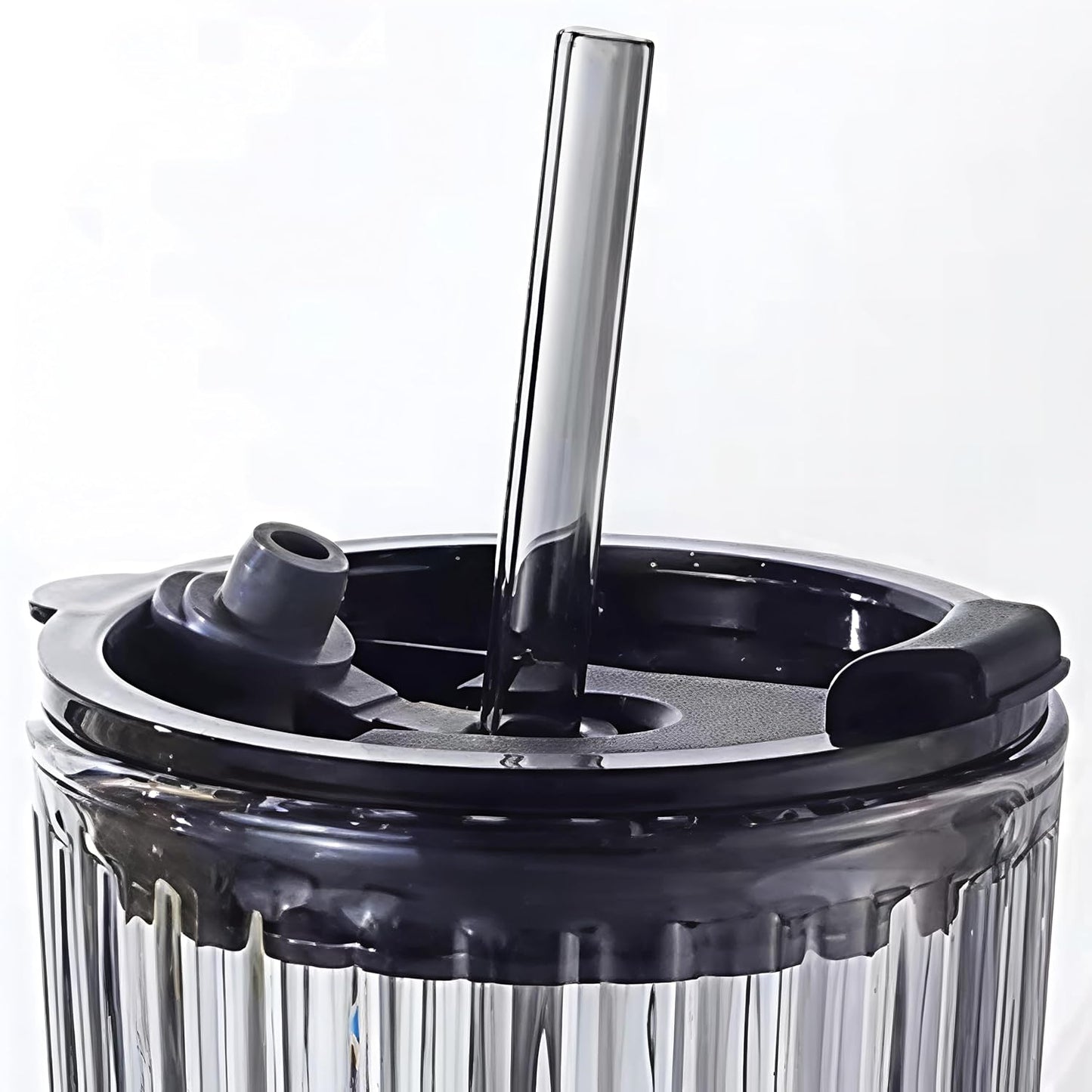 Tall Vertical Ribbed Glass Tumbler with Lid and Straw, 530ml Large Capacity Clear & Smoke Gray Drinking Cup for Iced Coffee, Latte, Water, Home Office Daily Use (RIB-GLASS-TUMBLER-SMOKEGRAY)