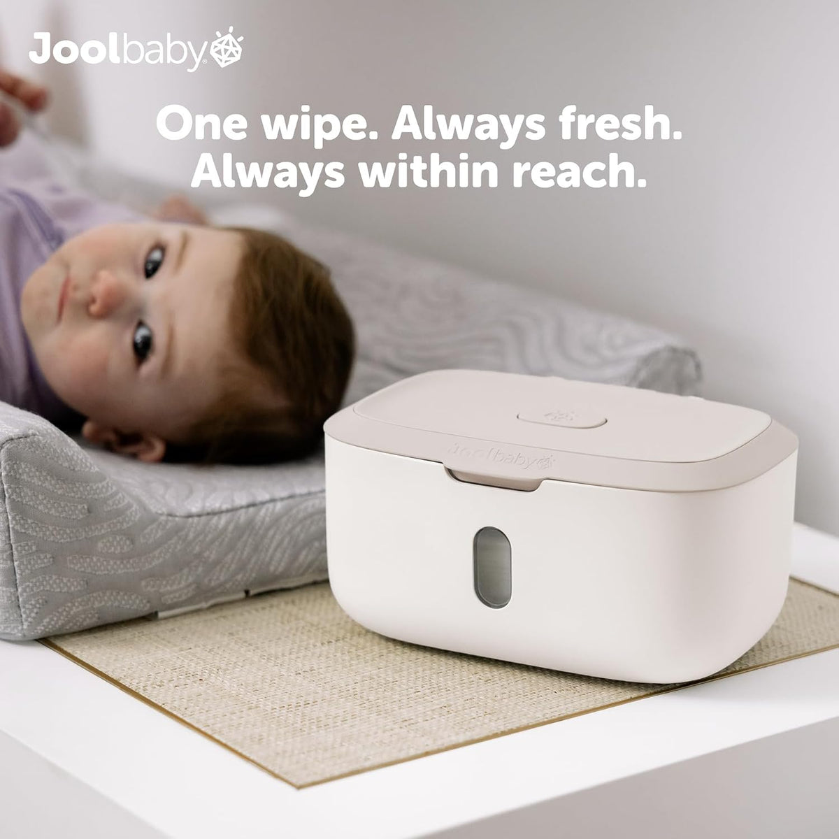 Wipes Dispenser – Built-in Changing Light (Oatmeal)
