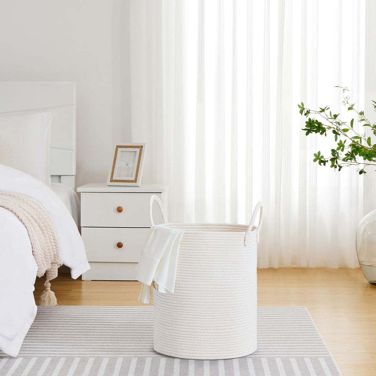 58L Tall Woven Laundry Basket Hamper, White Brown