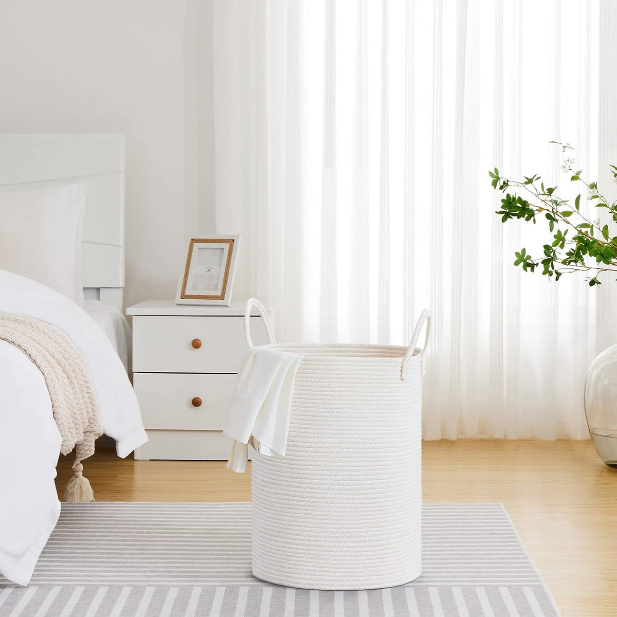 58L Tall Woven Laundry Basket Hamper, White Brown