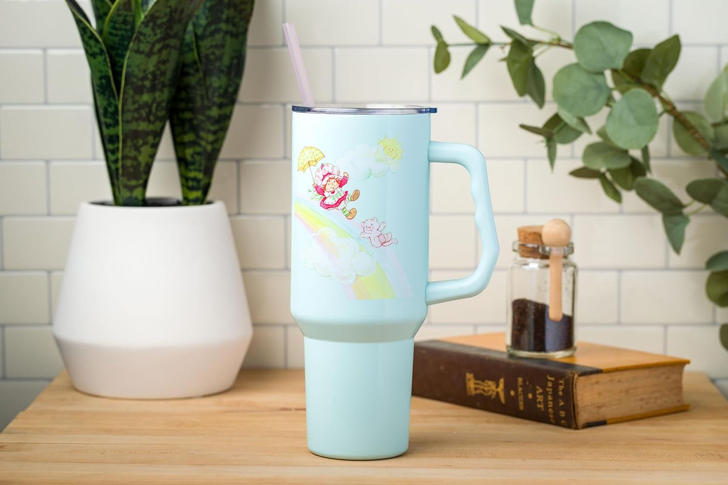 Betty Boop Core Cute Pose, Stainless Steel Tumbler, 40oz | Sitting, Hearts and Dots, Straw Cover Cap, Handle, Lid, Double Walled, Fits in Cup Holder, 1.18 Liters - Colors A