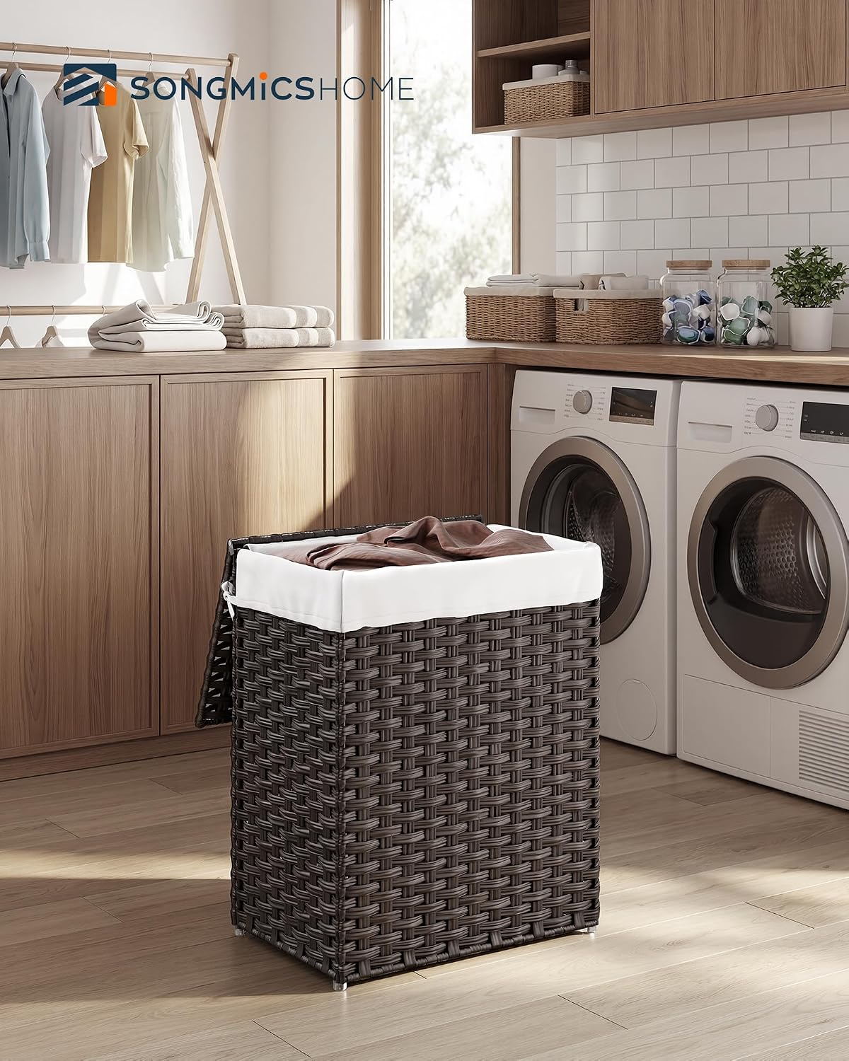 Laundry Hamper with Lid, Clothes Basket with Removable Liner and Handles, 17.2 Gallon, Foldable Narrow Laundry Organizer for Bathroom, Bedroom, Light Brown