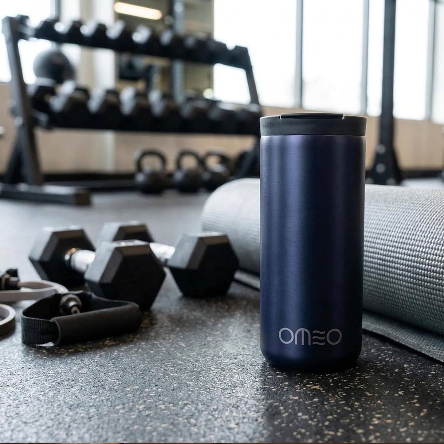 Stainless Steel Insulated Tumbler with Leak-Resistant Lid | BPA-Free, Easy Clean | Double Wall Vacuum Cup for Hot & Cold Drinks | Portable Water Bottle for Office, Outdoor&Travel (Black, 550ml)