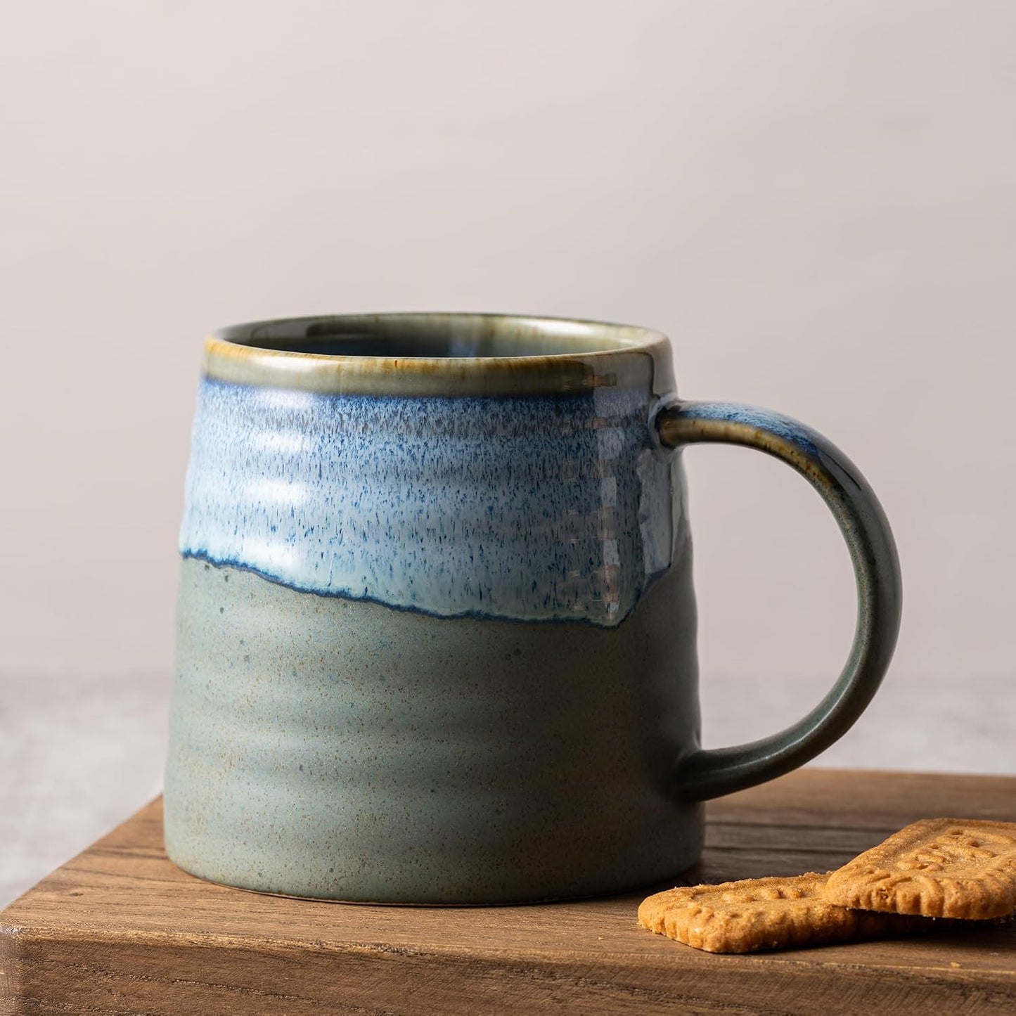 15.5oz Large Heavyweight Ceramic Mug, Reactive (Blue-Black) | 15.5oz Medium-Large, Heavy Weighted Stoneware, Reactive Transmutation Glaze, Microwave & Dishwasher Safe, Gift Box