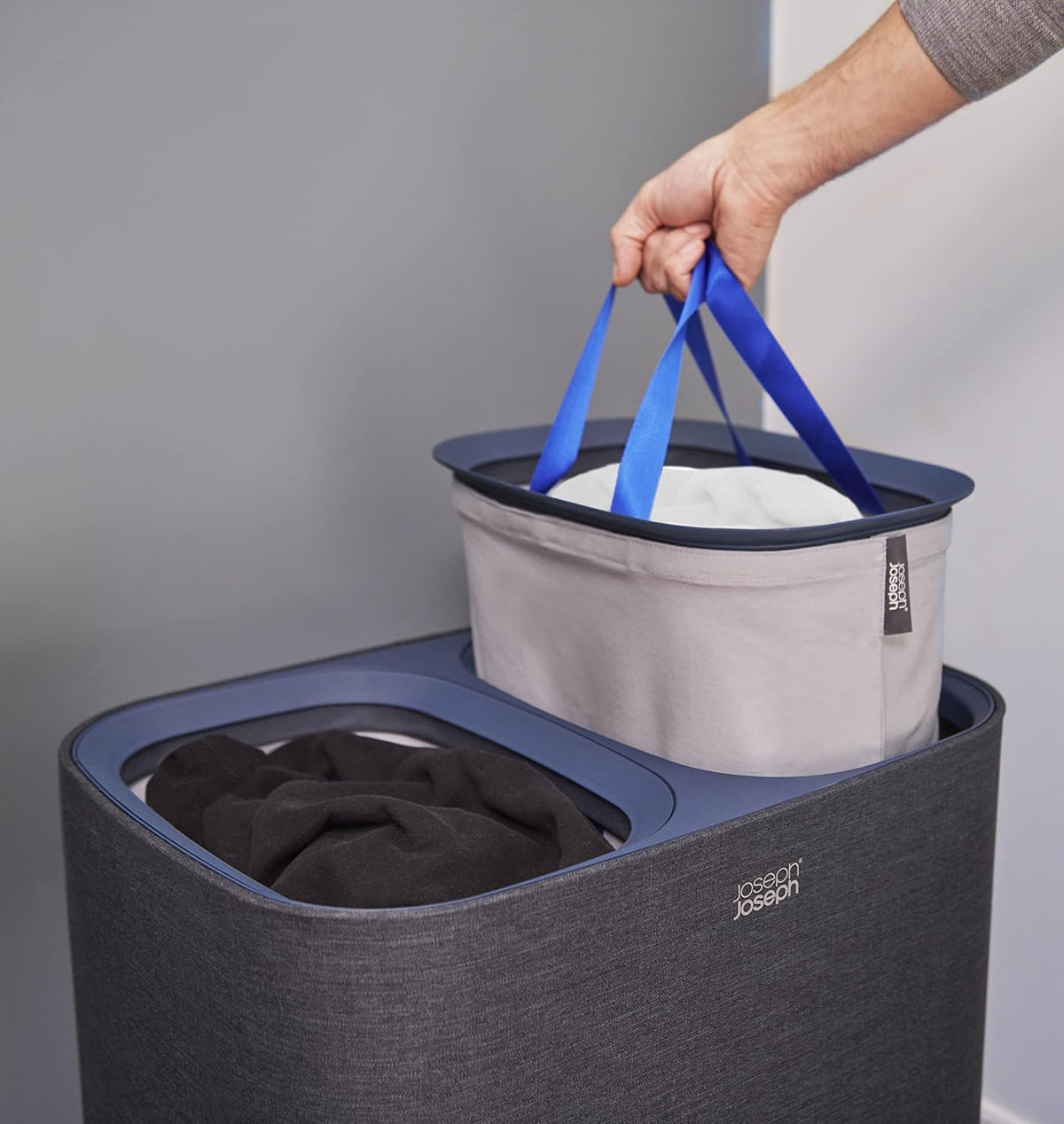 Tota 90 liter/23.8 gallon Laundry Hamper Separation Basket with lid, 2 Removable Washing Bags with Handles - Ecru