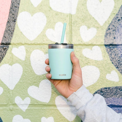 Stainless Steel Insulated Tumbler with Lid and Straw, 20 oz Stainless Steel Cups, Set of 2 Travel Coffee Mug for Adults, Iced Coffee Cup with Lid, Tumbler for Travel (Green + Pink)