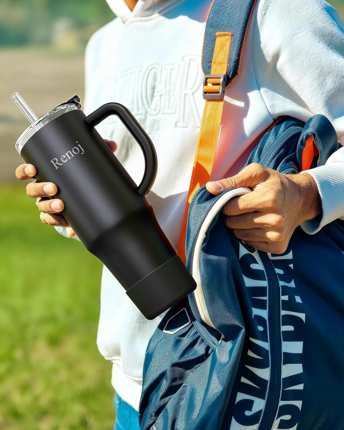 Renoj Insulated Mug 100% Leak Proof Insulated Water Bottle for Iced Coffee & Hot Drinks - Fits Car Cup Holder, Ideal Gift, 2 Straws & Silicone Boot - SnapShift Black 40 oz