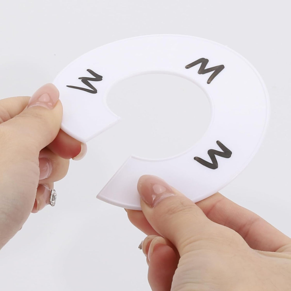 40 PCS Closet Hanger Dividers Clothing Rack Size Dividers with 1 Marker Pen