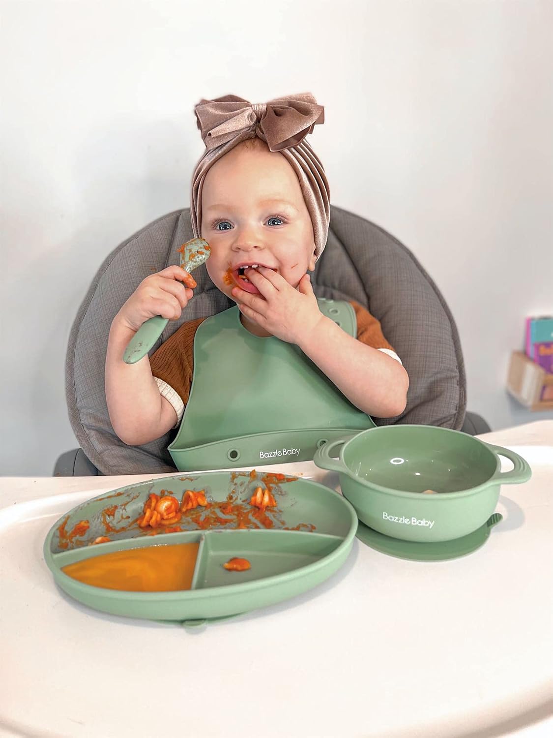 Foodie Feeding Set for babies - roll up bib suction plate, bowll