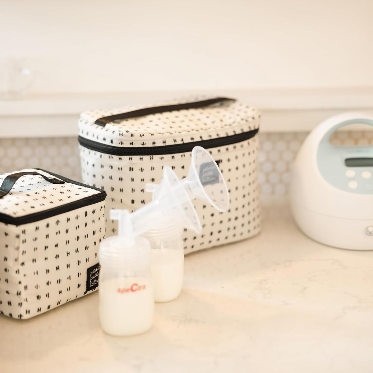 Prompt Pump Kit, Four Piece Set, Stores Pump Parts, 4 Bottles & Accessories, Keeps On-the-Go Parents Organized, Easy to Store for Everyday & Travel (Quill)