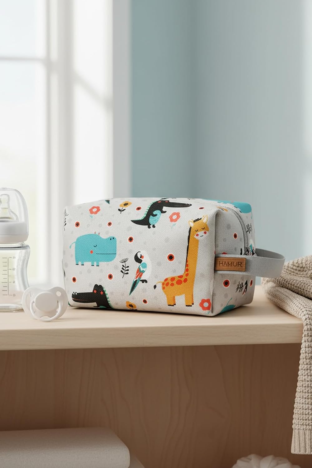 Reusable Wet Dry Bag – Water-Repellent Travel Organizer with Protective Inner Lining for Baby Diapers, Swimwear, Gym Clothes, or Toiletries, Animal Wet Dry Bag