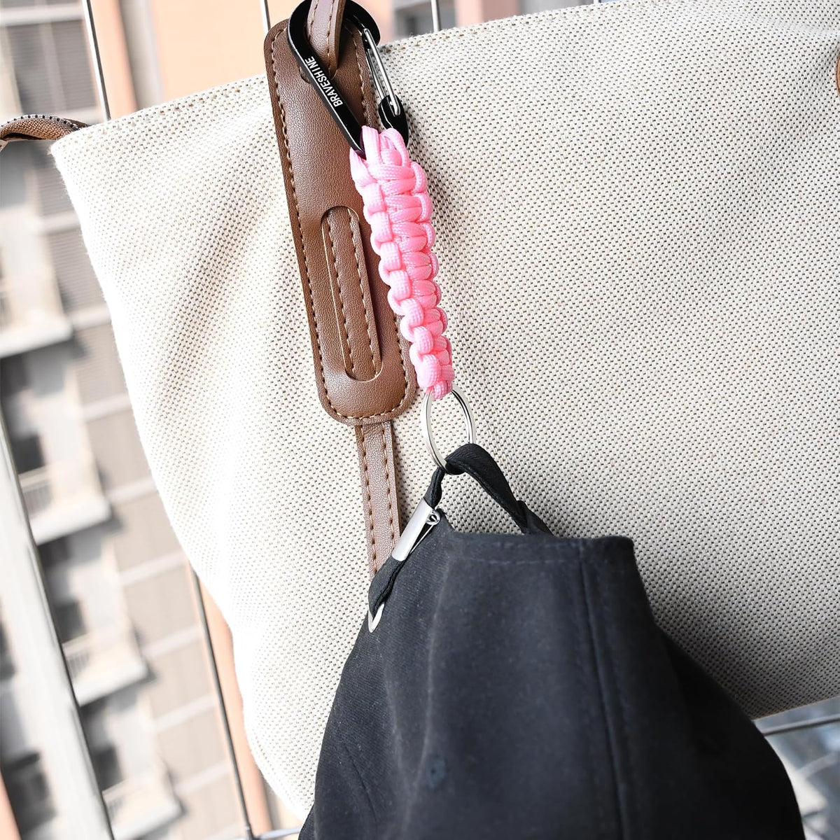 Paracord Keychain Hook Carabiner Clip | D Ring Lanyard Hanger