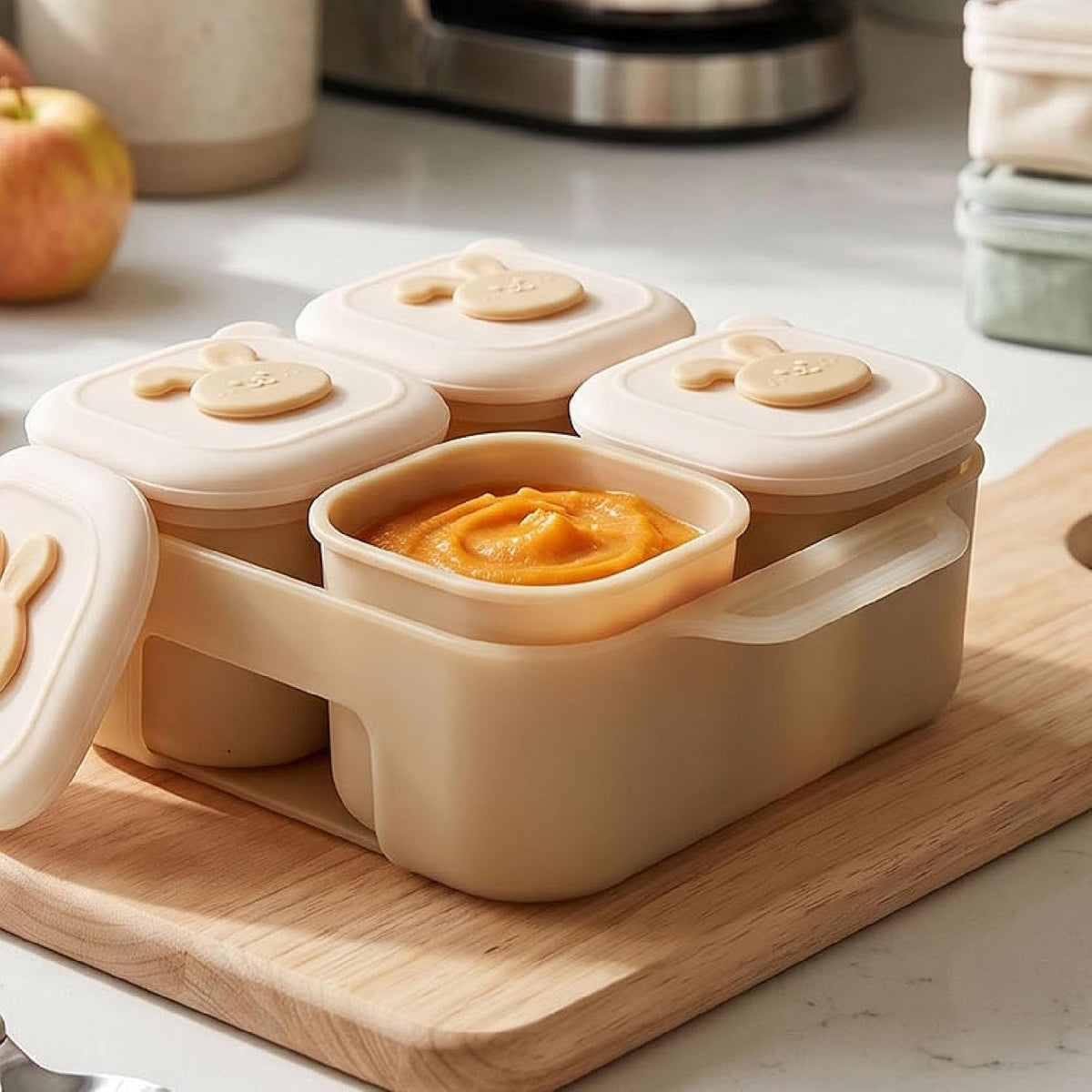 4 Silicone Complementary Food Containers with Lids, for Freezer Soup Meat Puree