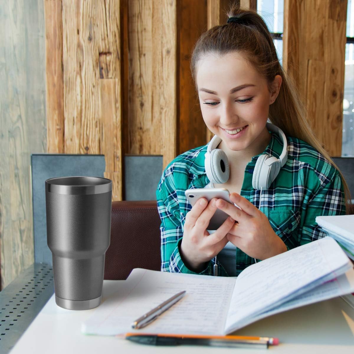 30oz Stainless Steel Tumbler, Double Wall Vacuum Insulated Travel Mug Tumbler, Durable Insulated Coffee Mug, Gift Box Set (Black, 4)