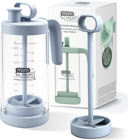 MUM TO MUM 32oz Glass Formula Mixing Pitcher, Microplastic-Free BPA Free Leak-Proof Breastmilk Storage Container, Heat & Cold Resistant Borosilicate Glass with Silicone Seal (Light blue)