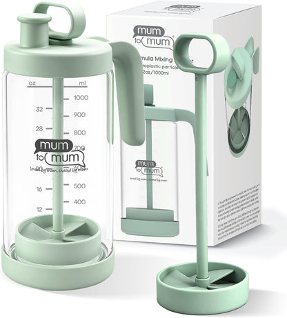 MUM TO MUM 32oz Glass Formula Mixing Pitcher, Microplastic-Free BPA Free Leak-Proof Breastmilk Storage Container, Heat & Cold Resistant Borosilicate Glass with Silicone Seal (Light blue)