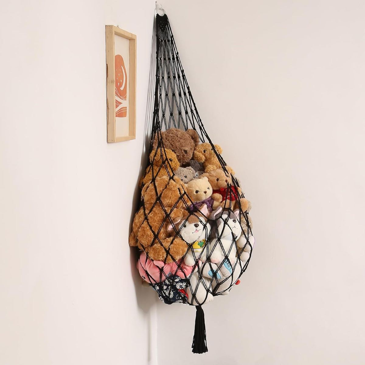 Stuffed Animal Hammock Corner, Boho Macrame Plush Toy Storage Net for Wall, Hanging Stuffed Animal Holder for Nursery, Playroom, Kids Room, Cream