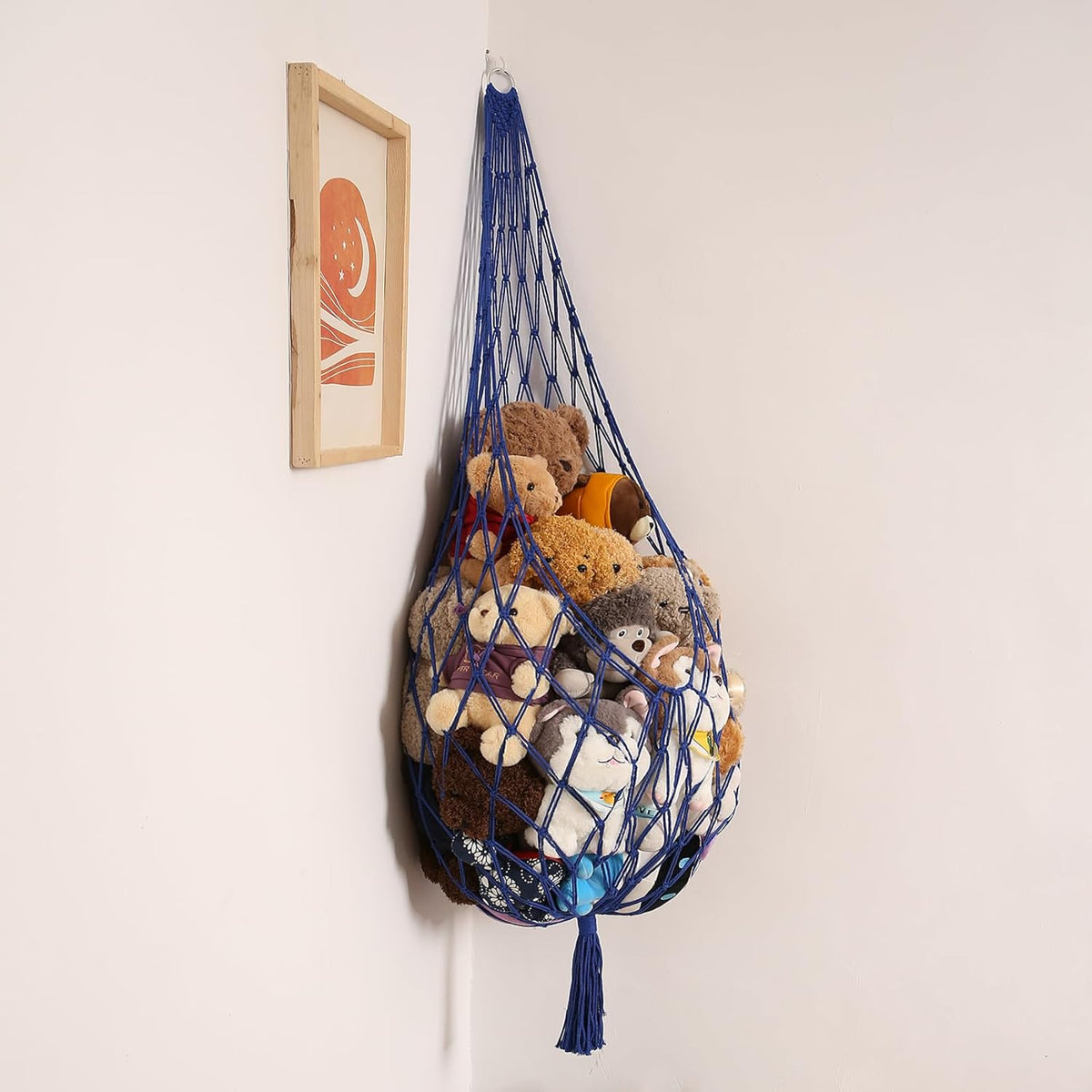 Stuffed Animal Hammock Corner, Boho Macrame Plush Toy Storage Net for Wall, Hanging Stuffed Animal Holder for Nursery, Playroom, Kids Room, Cream