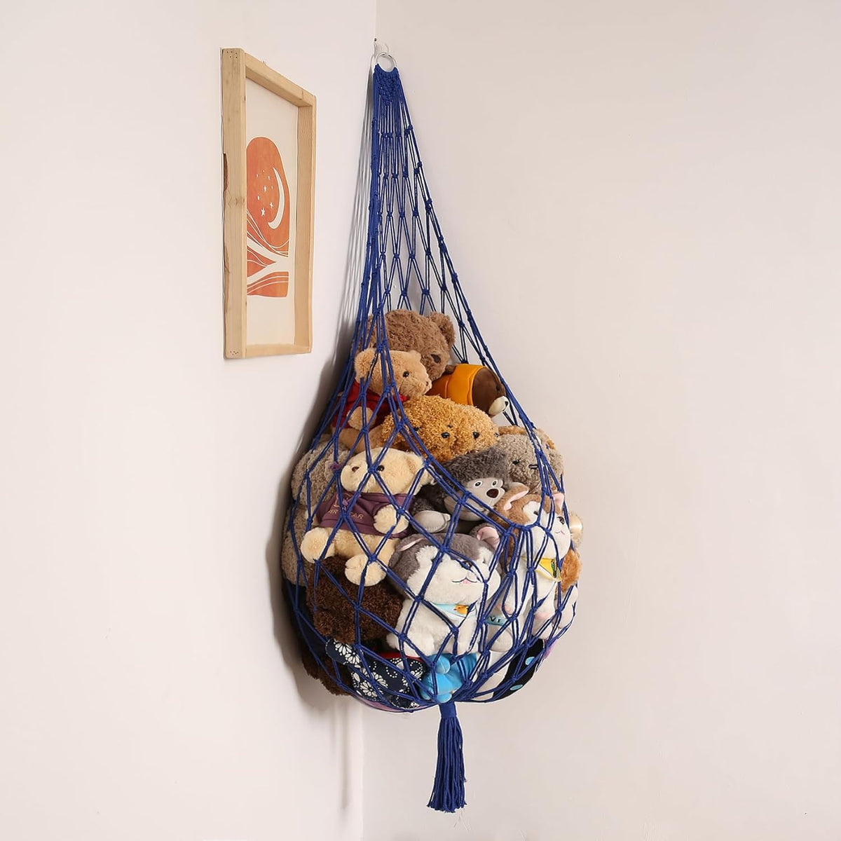Stuffed Animal Hammock Corner, Boho Macrame Plush Toy Storage Net for Wall, Hanging Stuffed Animal Holder for Nursery, Playroom, Kids Room, Cream