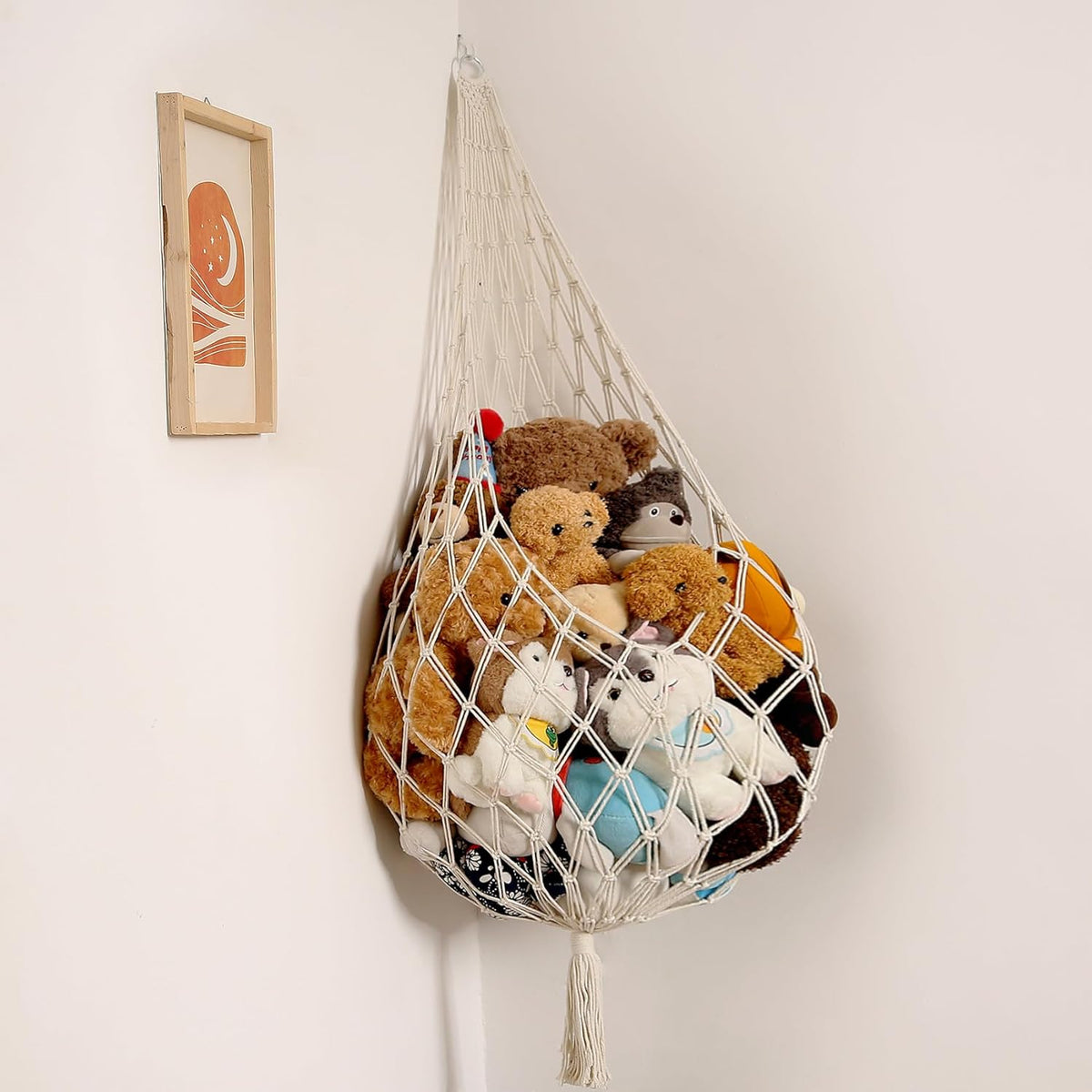 Stuffed Animal Hammock Corner, Boho Macrame Plush Toy Storage Net for Wall, Hanging Stuffed Animal Holder for Nursery, Playroom, Kids Room, Cream