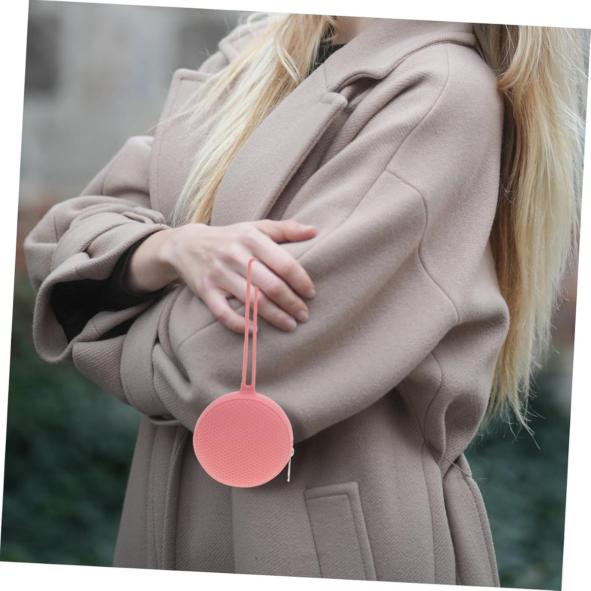Silicone Travel Storage Bag for Pacifiers Washable Coin and Key Holder Compact and Portable Design for Travel Accessories