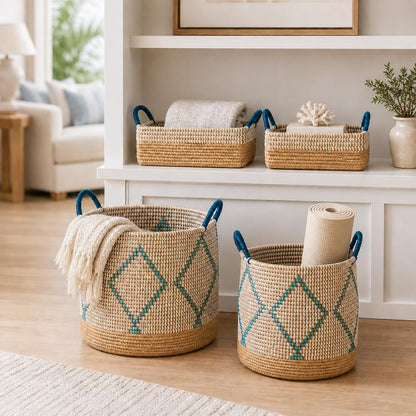 Boho Wicker Storage Basket Set of 4: Natural Woven Seagrass Laundry Hamper with Lid, Handles and Removable Liners, Decorative Laundry Baskets and Shelf Baskets for Living Room Bedroom Bathroom Nursery