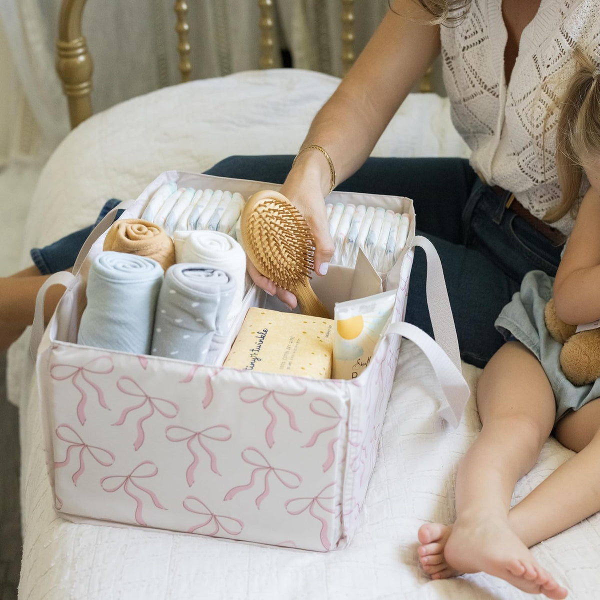 Diaper Caddy Organizer – Foldable Baby Storage Basket with Removable Divider | Waterproof & Mess-Proof Fabric, Portable Nursery Organizer for Newborn Essentials(Toile)