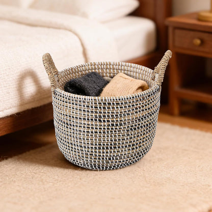 Seagrass Laundry Hamper Set with Lids, 4-Piece Handwoven Wicker Storage Baskets with Washable Liners, Includes 2 Large Hampers and 2 Shelf Bins for Bedroom Bathroom Laundry Room