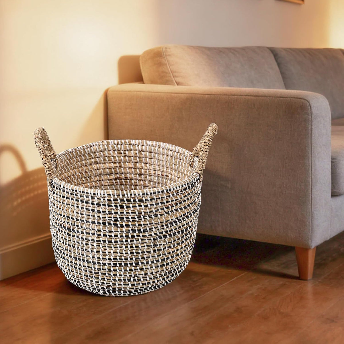 Seagrass Laundry Hamper Set with Lids, 4-Piece Handwoven Wicker Storage Baskets with Washable Liners, Includes 2 Large Hampers and 2 Shelf Bins for Bedroom Bathroom Laundry Room