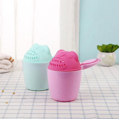 Cartoon Baby Bath Waterfall Rinser Kids Shampoo Rinse Cup Bath Shower Washing for Head Cup Baby Shower Spoons