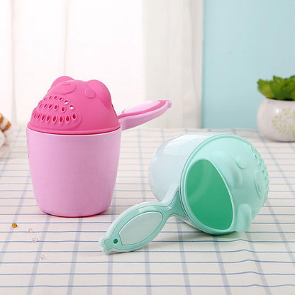 Cartoon Baby Bath Waterfall Rinser Kids Shampoo Rinse Cup Bath Shower Washing for Head Cup Baby Shower Spoons