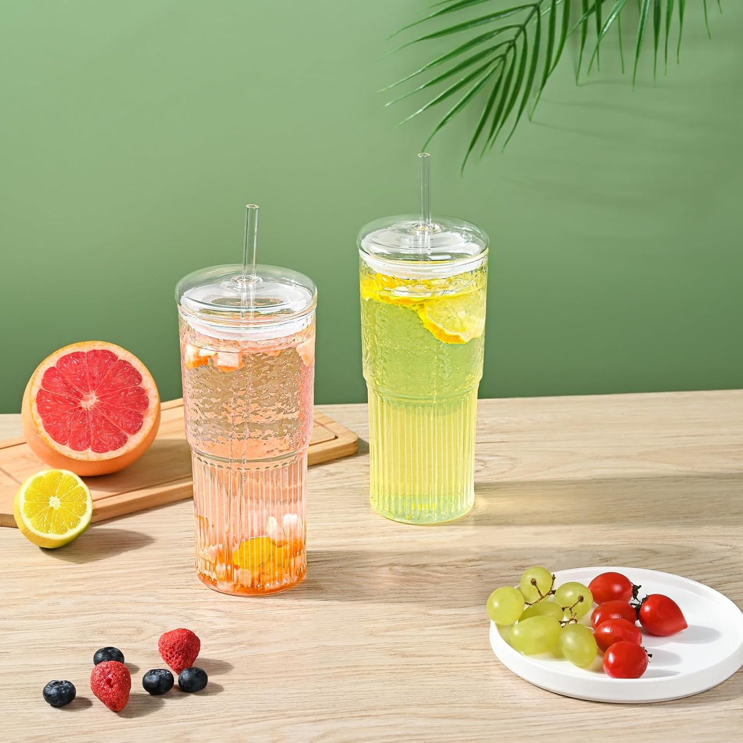 20 oz Glass Cups with Lids and Straws, Lightweight Borosilicate Glass Tumblers Iced Coffee Cup with Glass Lid and Glass Straw, Wide Mouth Smoothie Cup for Matcha, Juice, Tea and Water