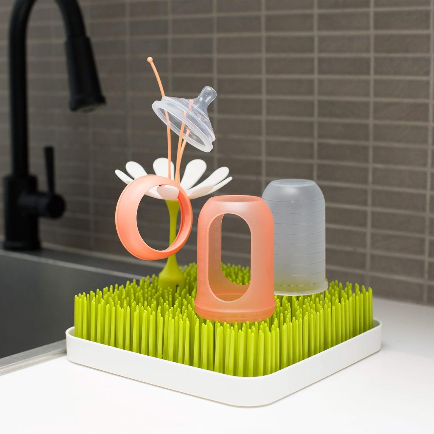 Twig Grass and Lawn Drying Rack Accessory, White