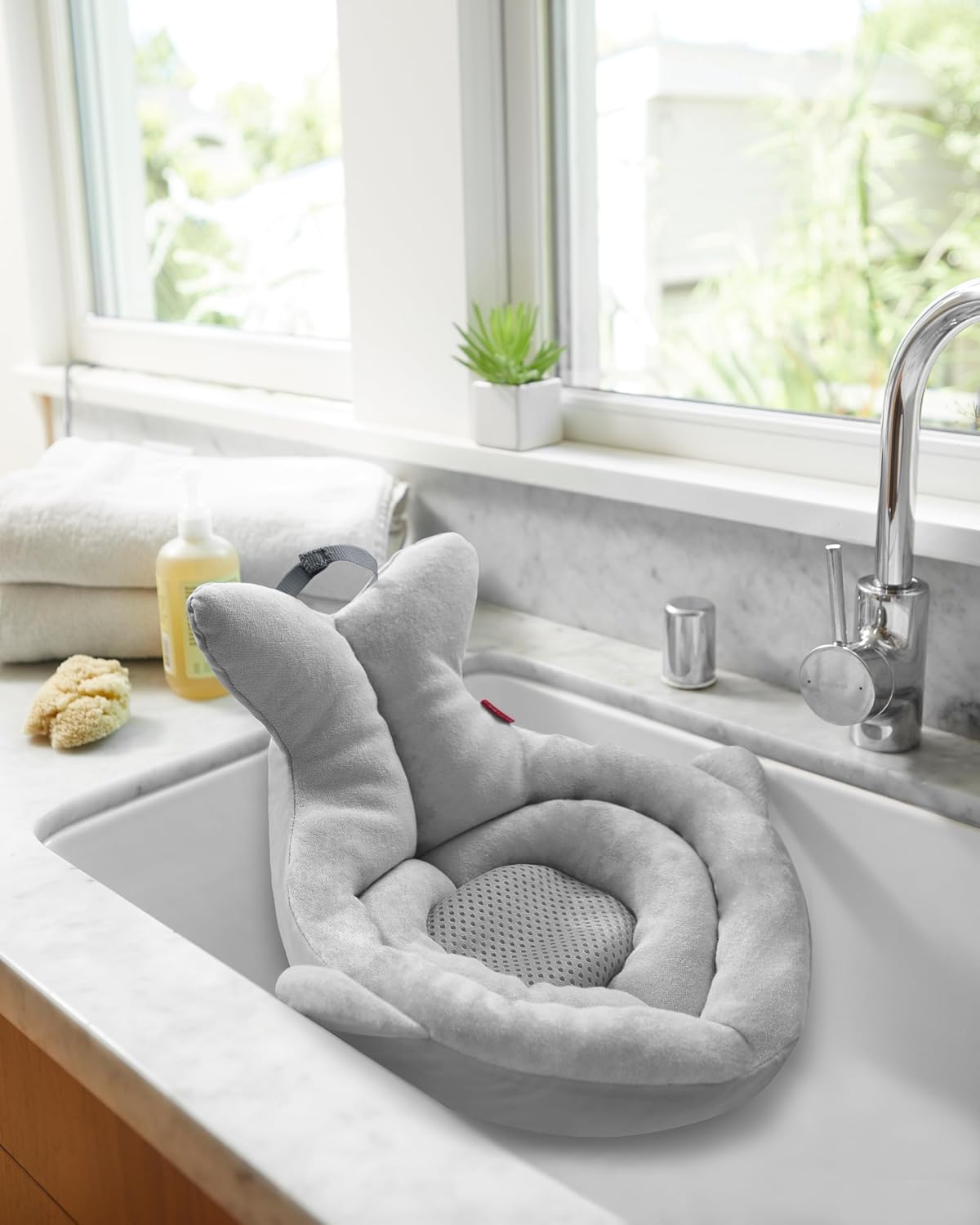 Soft Sink Baby Bath Tub and Rinse Cup Bundle, Moby Grey Whale Tub with Blue Waterfall Rinser