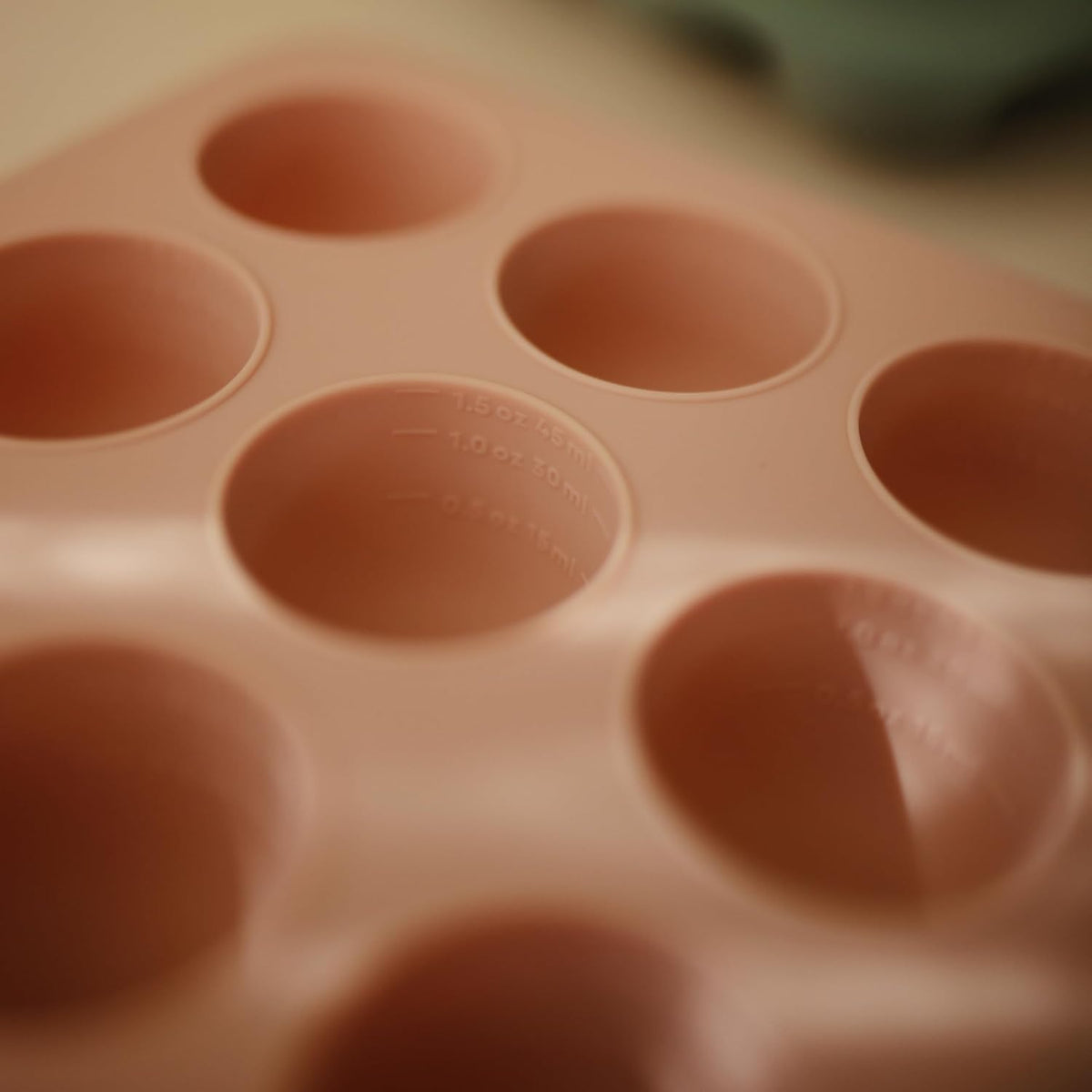 Silicone Baby Food Freezer Tray with Lid | 9 Cups x 1.5oz | BPA Free Storage Container (Blush)