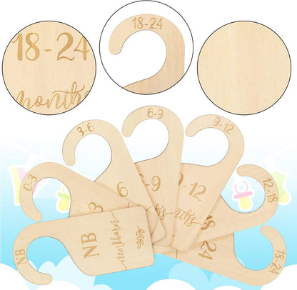 7Pcs Green Wooden Baby Closet Size Dividers with Green Velvet Bag Newborn to 24 Month Thicken Infant Wardrobe Hanger Organizers for Home Nursery Supplies