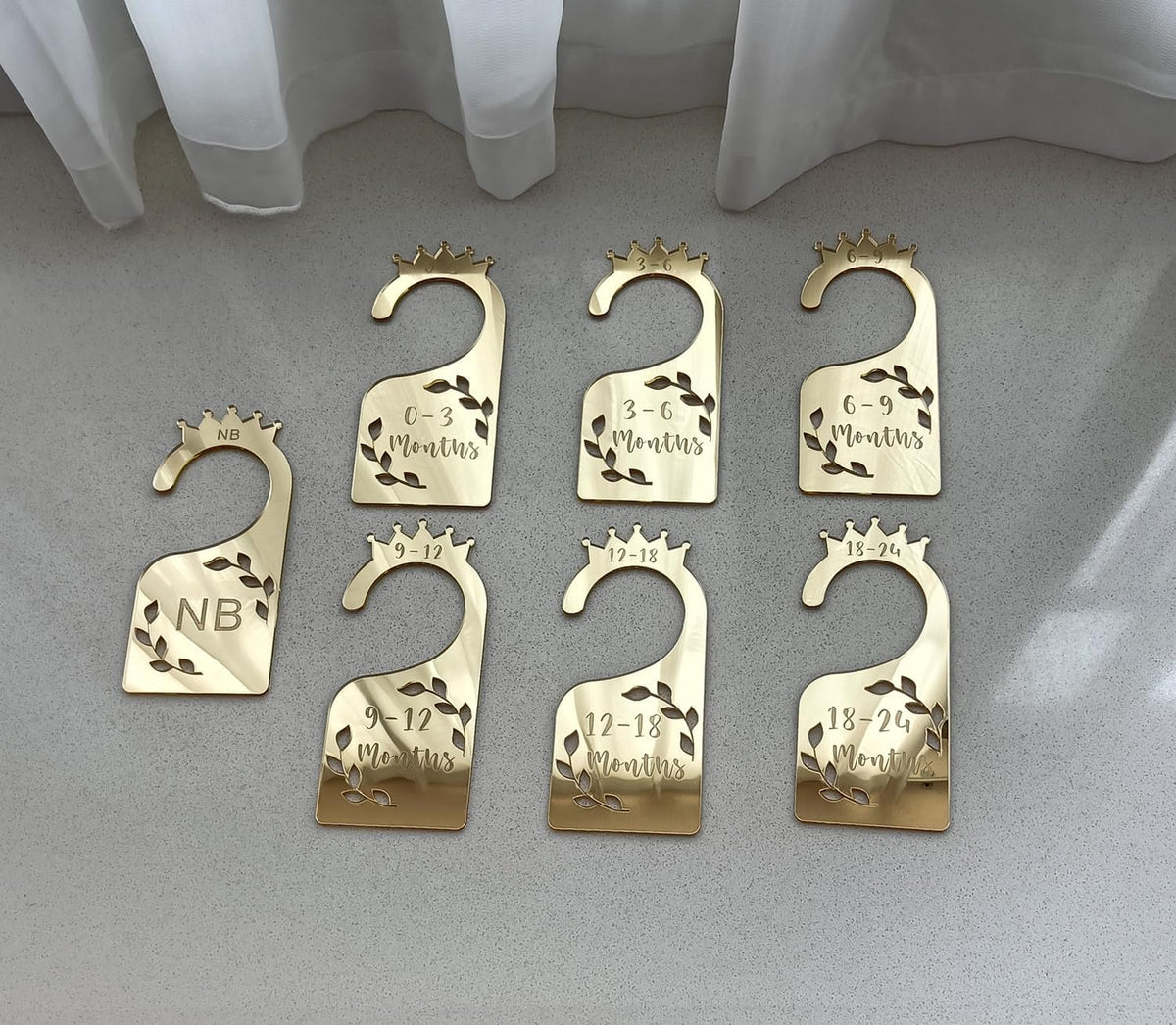 Baby Closet Dividers,Set of 7 Acrylic Mirror Baby Clothes Organizers for Wardrobe Closet Home Nursery from Newborn to 24 Months (Gold Mirror, Model 1)