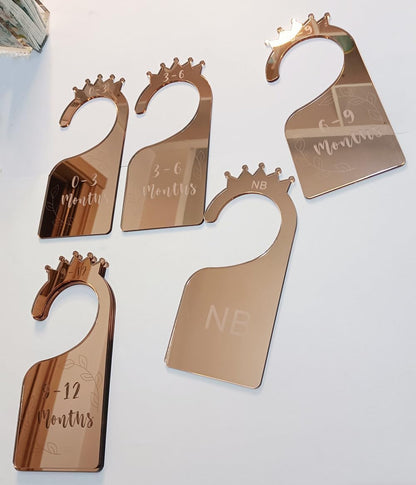Baby Closet Dividers,Set of 7 Acrylic Mirror Baby Clothes Organizers for Wardrobe Closet Home Nursery from Newborn to 24 Months (Gold Mirror, Model 1)