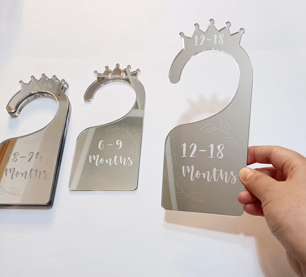 Baby Closet Dividers,Set of 7 Acrylic Mirror Baby Clothes Organizers for Wardrobe Closet Home Nursery from Newborn to 24 Months (Gold Mirror, Model 1)