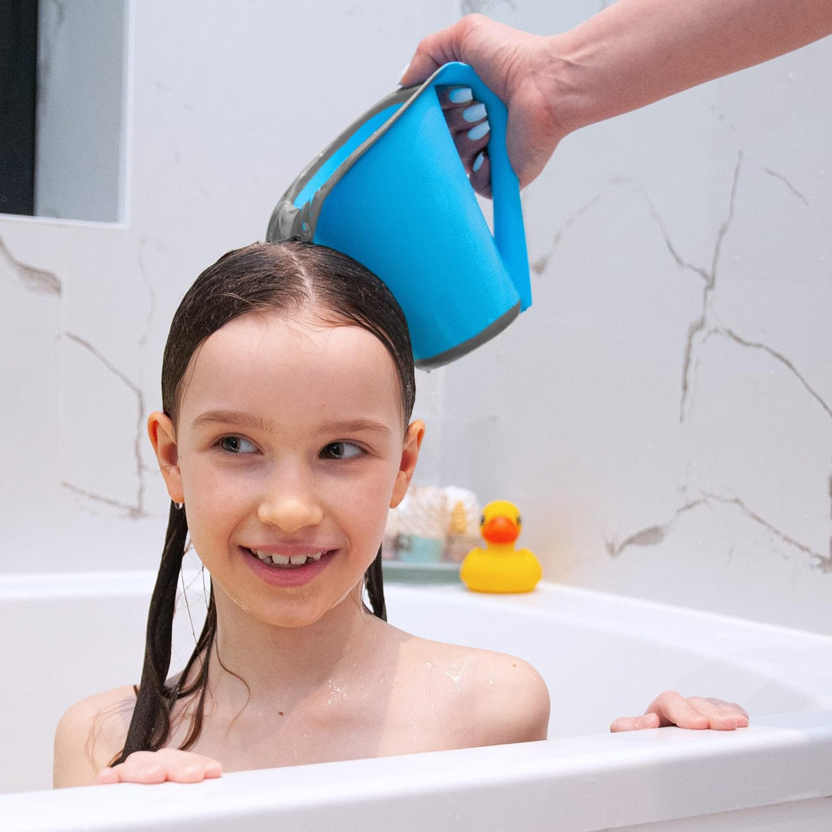 Baby Bath Rinse Cup with Soft Silicone Edge - Tear Free Shampoo Rinser for Babies, Toddlers, Kids - 27 oz Large Capacity Waterfall Pourer, Easy Grip Handle, BPA Free, Made in USA