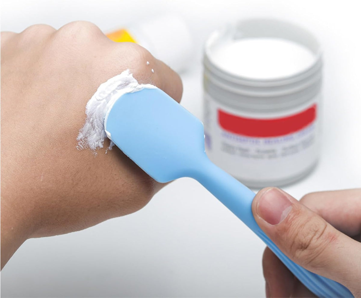 Silicone Ointment Applicator Baby Diaper Cream Scraper Spoon Buttocks Scraping Spoon With Suction Cup Base Diaper Cream Application