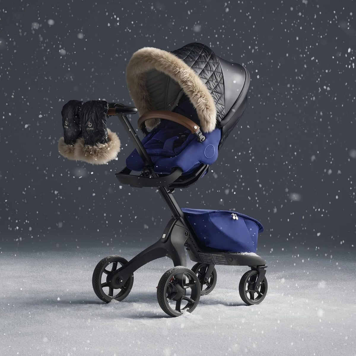 Xplory X Winter Kit, Onyx Black - Protects Baby from Cold Weather & Wind - Includes Fleece Mittens for Parents - PFC-Free Fabrics, Reflective Zipper, Genuine Sheepskin Rims