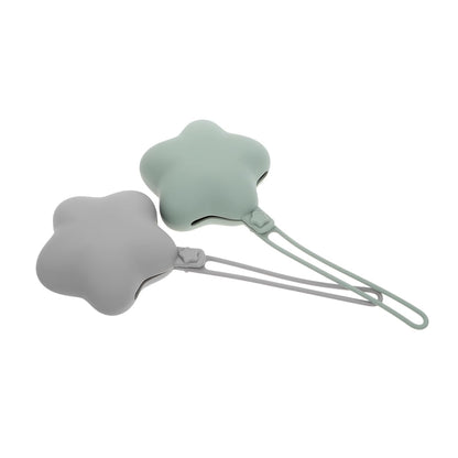 2pcs Silicone Holder Case for Boys Girls Portable Case Soft Clip Travel Container for Clean Storage