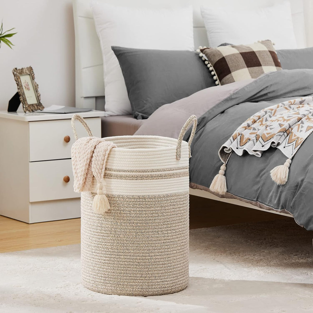 Woven Laundry Hamper, 72L Tall Blanket Storage-White