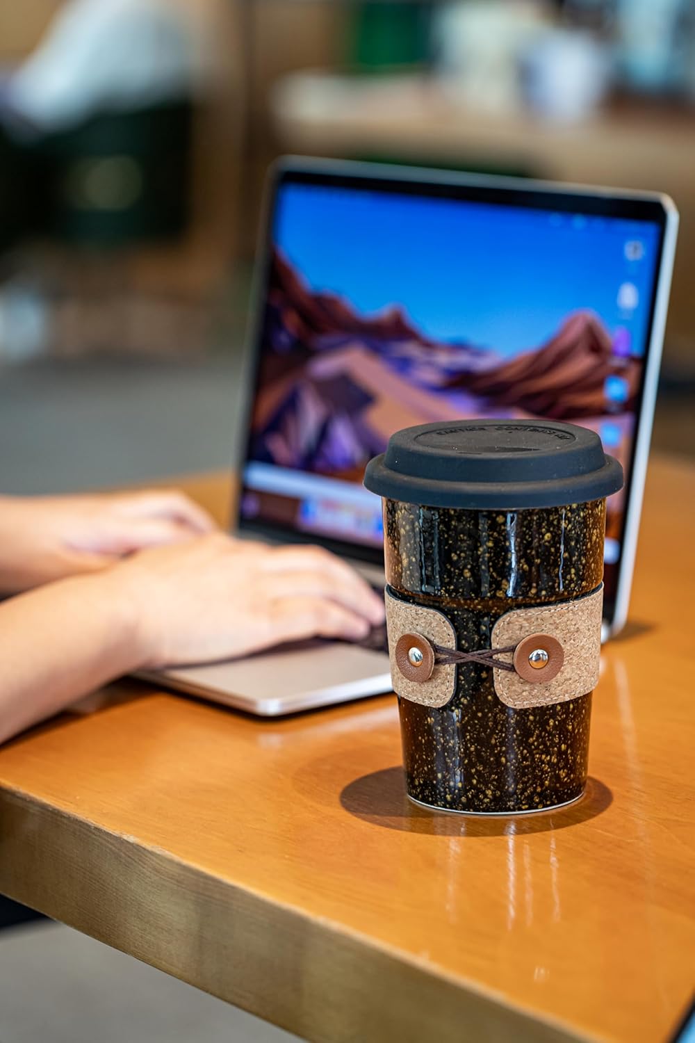 Ceramic Travel Coffee Mug with Lid, Large To Go Coffee Tumbler | Spill Proof Coffee Cup, Microwave and Dishwasher Safe, Large Porcelain Tea Mug with Lid, Coffee Gifts for Men & Women, 13.5oz