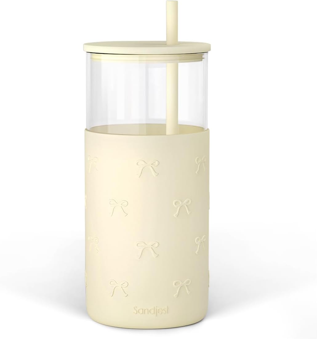 Glass Tumbler with Straw and Lid, Glass Water Bottle with Silicone Sleeve 20oz, Smoothie, Iced Coffee Cup, Gifts for Women Teen Girls Birthday Christmas (Cream)