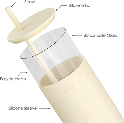 Glass Tumbler with Straw and Lid, Glass Water Bottle with Silicone Sleeve 20oz, Smoothie, Iced Coffee Cup, Gifts for Women Teen Girls Birthday Christmas (Cream)