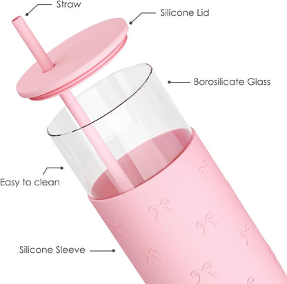Glass Tumbler with Straw and Lid, Glass Water Bottle with Silicone Sleeve 20oz, Smoothie, Iced Coffee Cup, Gifts for Women Teen Girls Birthday Christmas (Cream)