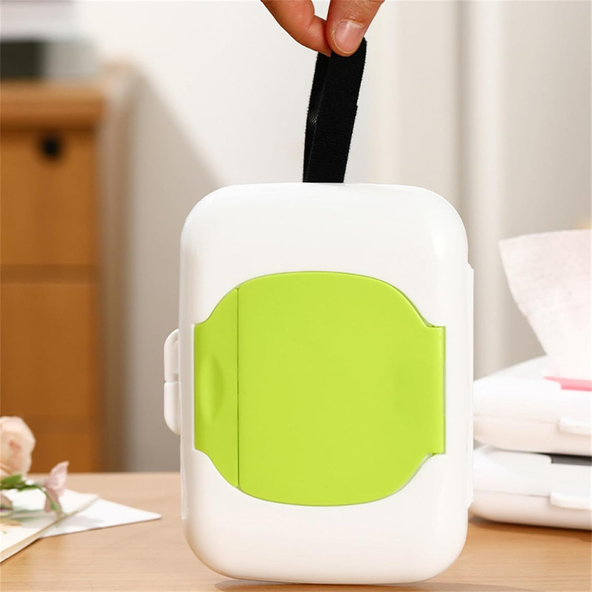 Wipes Dispensers Refillable Wipe Holder Baby Wipe Box Case for Indoor Outdoor Reusable Travel Wet Wipe Container