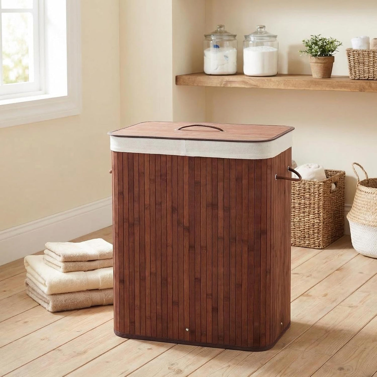 Corner Bamboo Laundry Hamper with Lid – 15.3 Gal / 58 L Large Capacity Laundry Basket, Removable Machine Washable Liner, Sturdy Handles, for Bedroom, Bathroom, Laundry Room, Natural